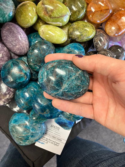 Apatite Palm Stones